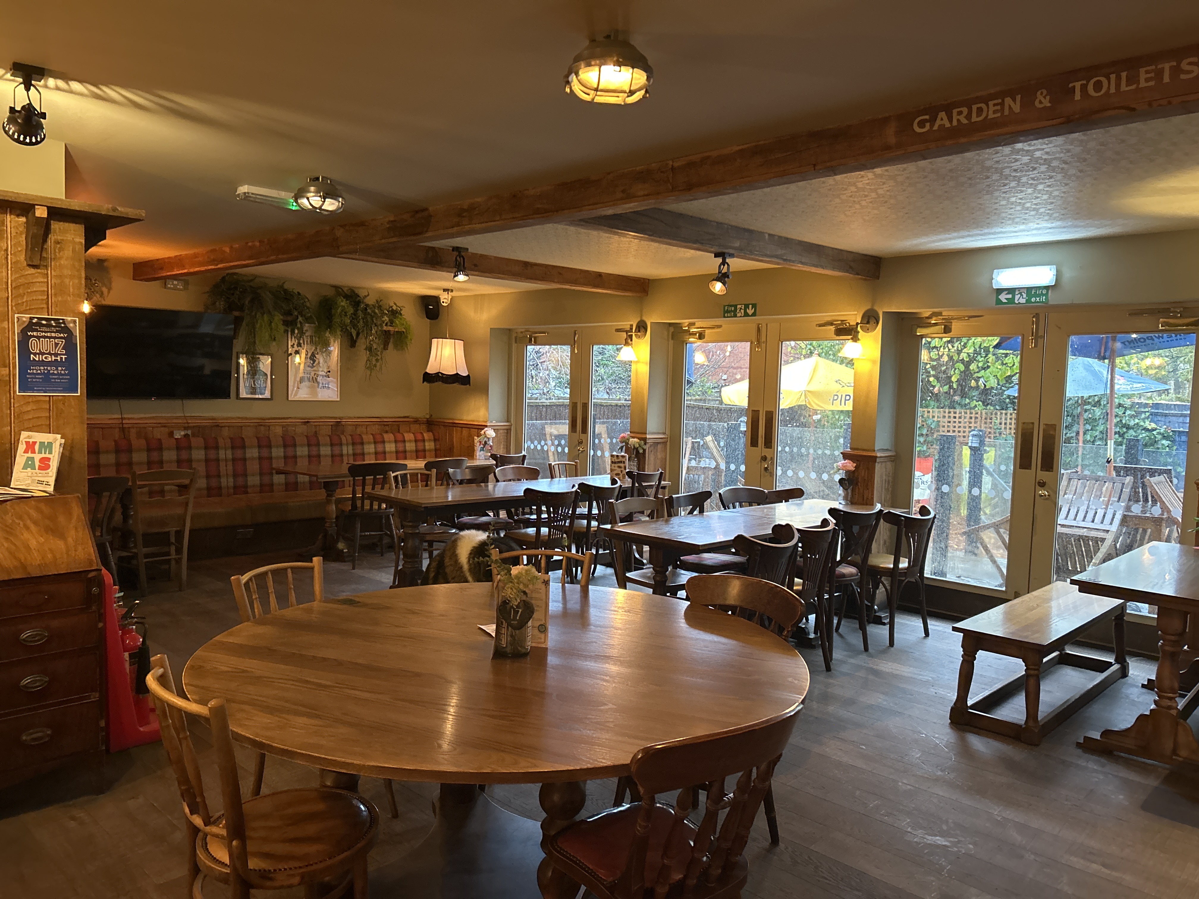 The Holly Bush photo 2